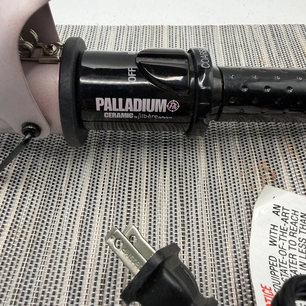Jilbere de Paris Palladium Ceramic Curling Iron JBPD150S Rose Gold 1.5